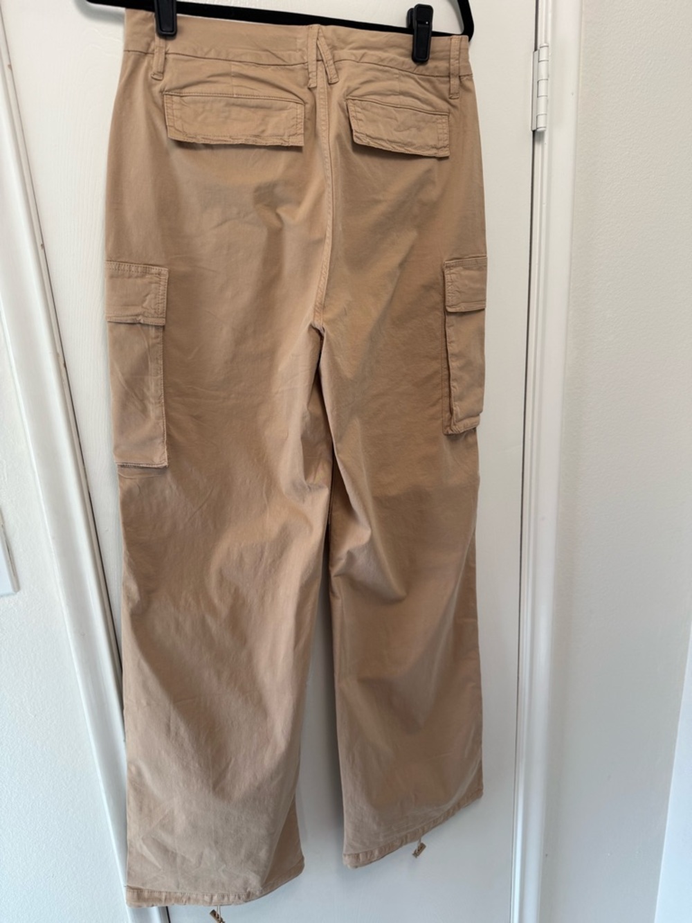 Good American Beige Cargo Pants - Picture 2 of 7
